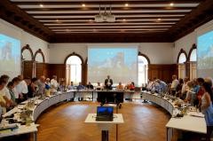 Der Gemeinderat im Bürgersaal in Waldkirch