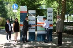 Schilder des Besucher- und Parkleitsystems