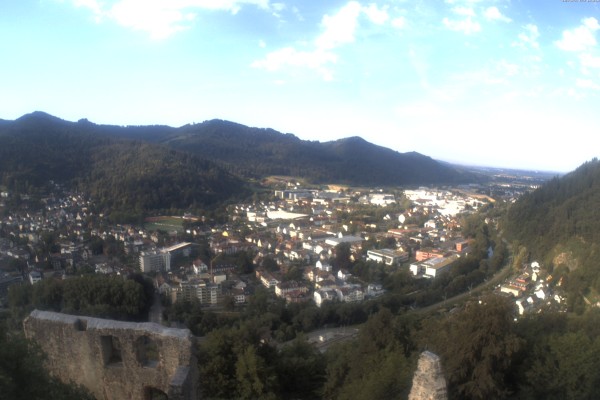 Aktuelle Bilder der Webcam mit Blick in Richtung Freiburg