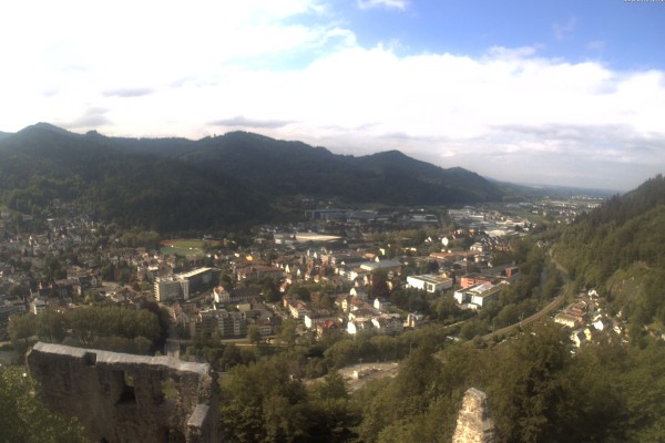 Aktuelle Bilder der Webcam mit Blick in Richtung Freiburg
