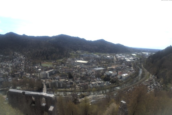 Aktuelle Bilder der Webcam mit Blick in Richtung Freiburg