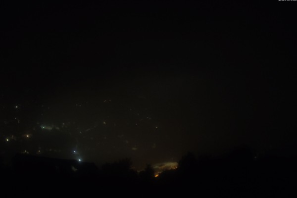 Aktuelle Bilder der Webcam mit Blick in Richtung Freiburg