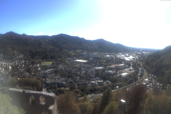 Aktuelle Bilder der Webcam mit Blick in Richtung Freiburg