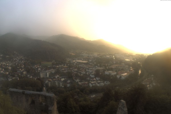 Aktuelle Bilder der Webcam mit Blick in Richtung Freiburg