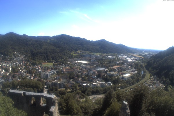 Aktuelle Bilder der Webcam mit Blick in Richtung Freiburg