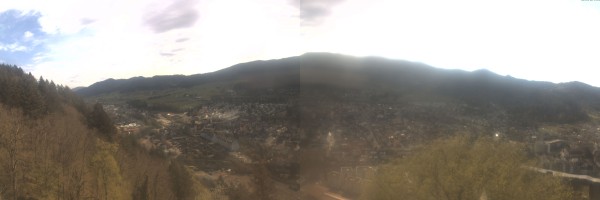 Aktuelle Bilder der Webcam mit Blick in Richtung des Elztals hinauf